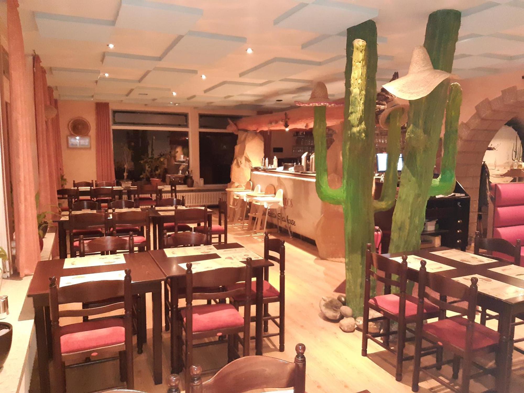 Desperados Mexican Steakhaus Und Hotel Bergen  Exterior photo